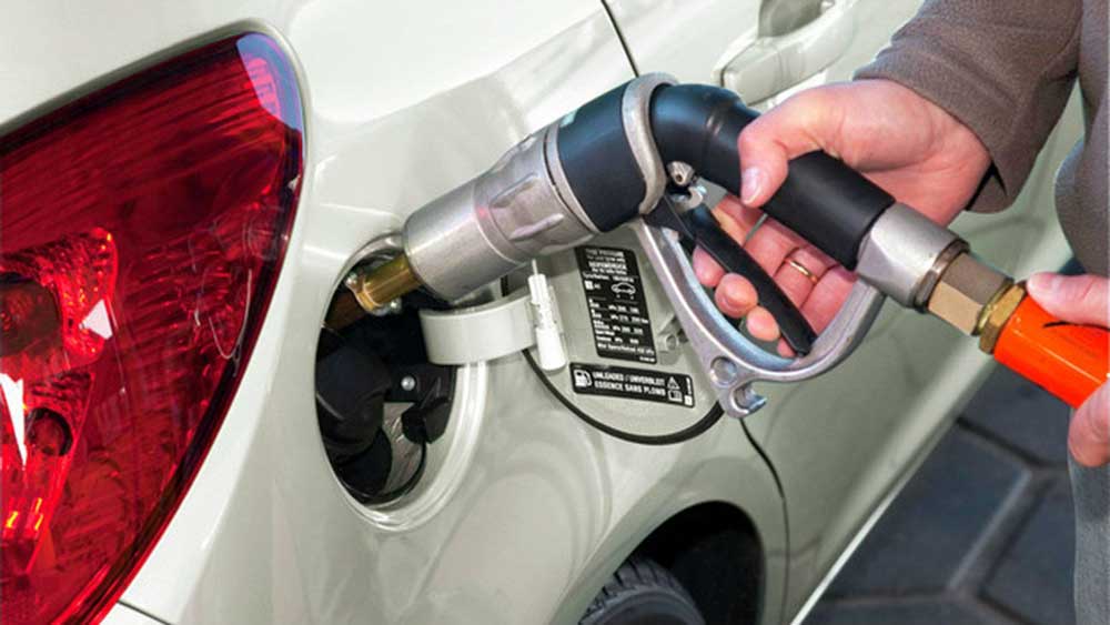 Τα αυτοκίνητα με εναλλακτικά καύσιμα πατάνε γκάζι