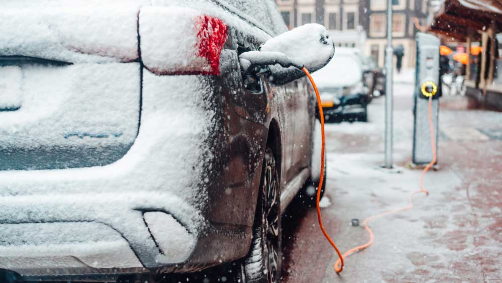 Τέσσερις «χειμωνιάτικοι» κανόνες για τα plug-in οχήματα