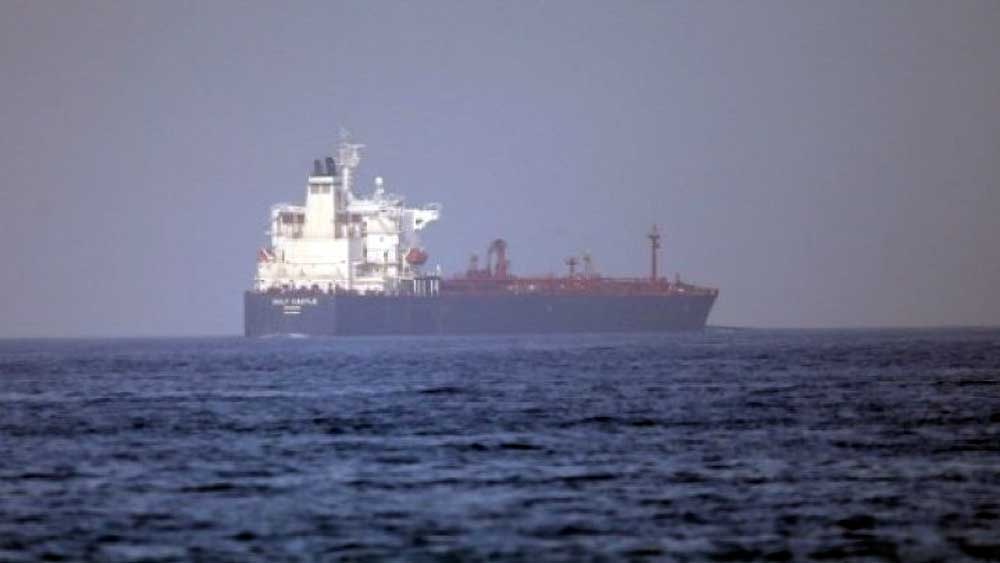 Το Ιράν κατέλαβε δύο πλοία με ελληνική σημαία