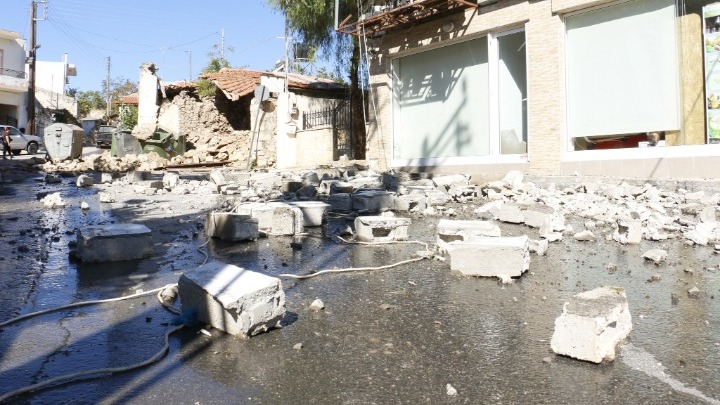 Σεισμός 5,8R στο Ηράκλειο-ένας νεκρός, εννέα τραυματίες