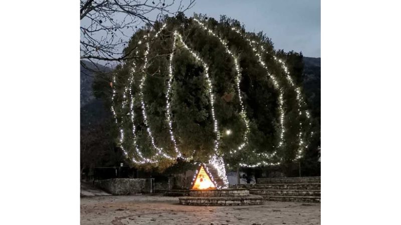 Η Αδελφότητα Σκλιβανιτών ανάβει το χριστουγεννιάτικο δέντρο