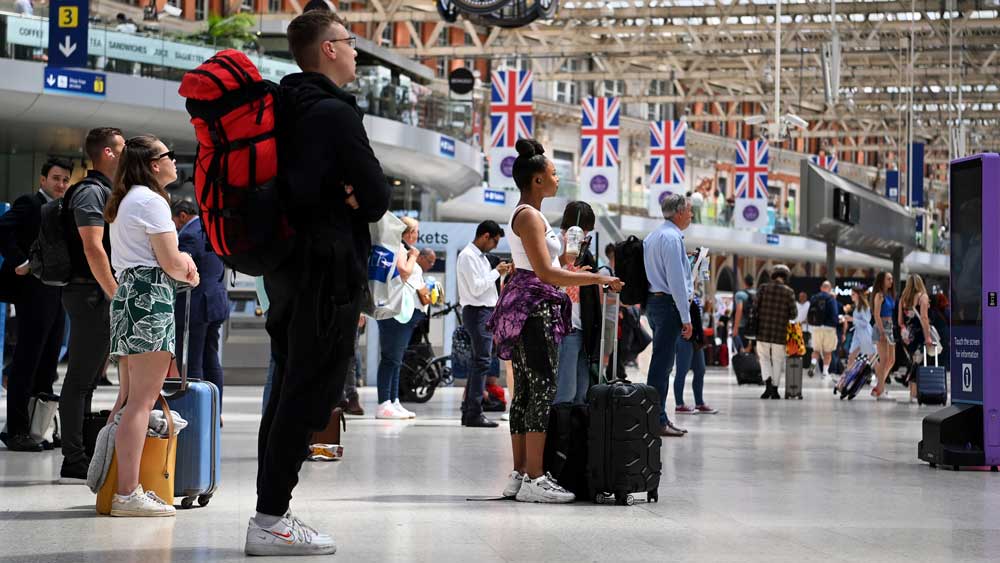 Εικόνα του άρθρου Βρετανία: Οι σιδηροδρομικοί προαναγγέλλουν ένα «καλοκαίρι δυσαρέσκειας»