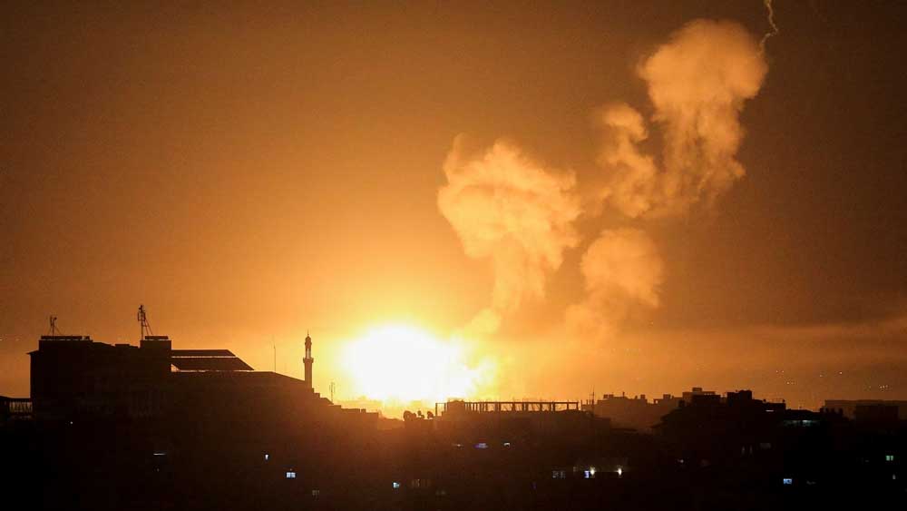 Εικόνα του άρθρου Το Ισραήλ βομβαρδίζει το νότιο Λίβανο και τη Γάζα