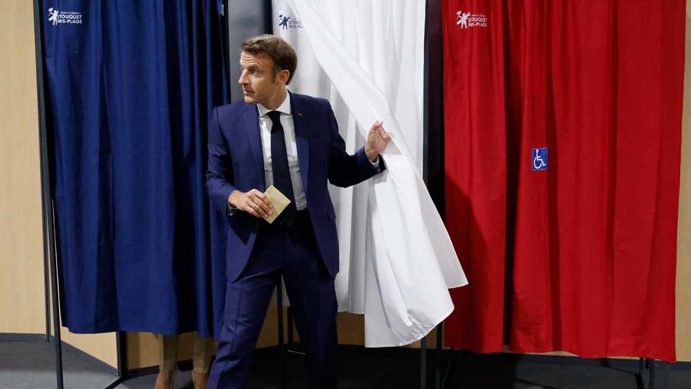 Γαλλία-Εκλογές: Ο Μακρόν χάνει την πλειοψηφία