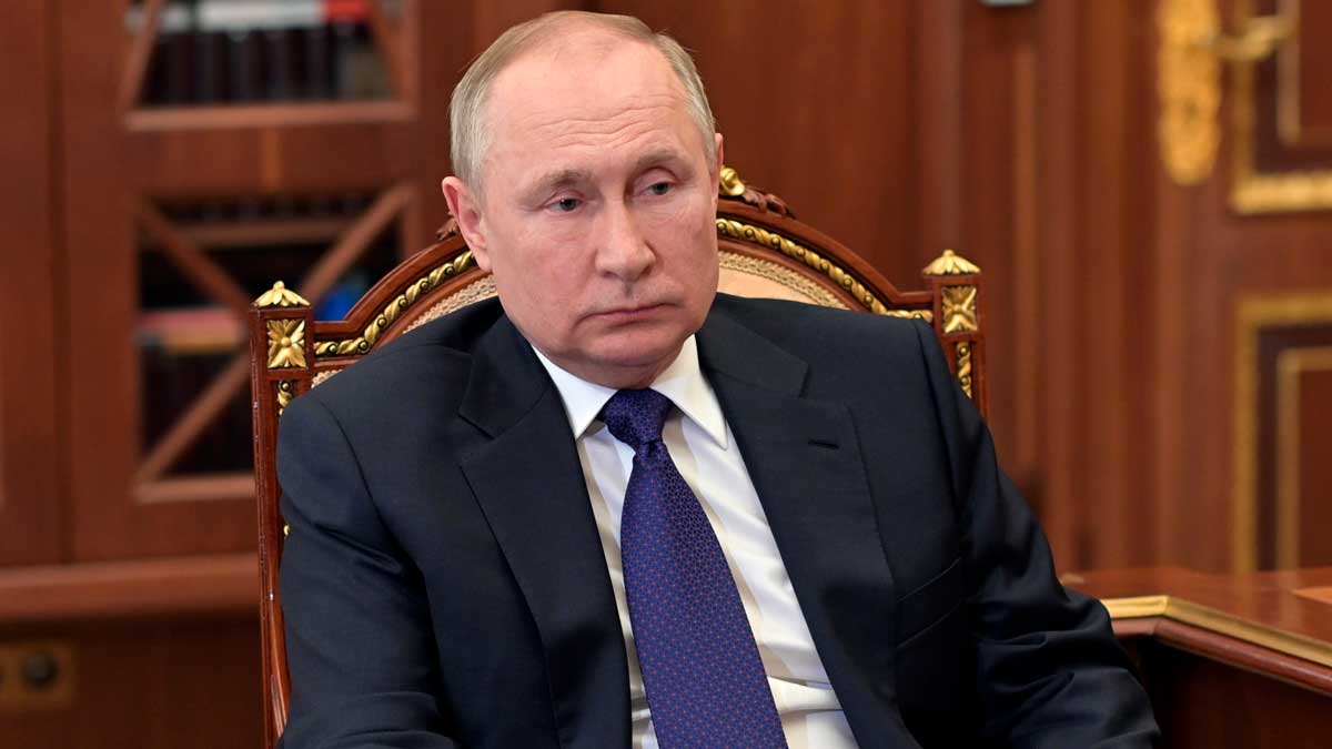 Βλ. Πούτιν: Δεν σχεδιάζουμε επίθεση σε χώρα μέλος του ΝΑΤΟ