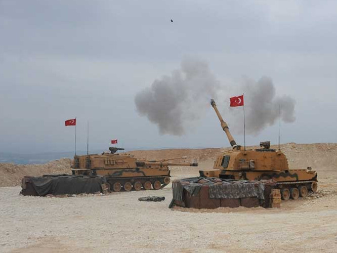 Τουρκία: «Σύντομα» χερσαία επιχείρηση στη βόρεια Συρία