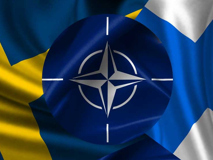 NATO: Τέλος εποχής για τις «ουδέτερες» Σουηδία-Φινλανδία
