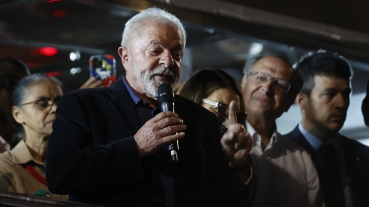 Εικόνα του άρθρου Βραζιλία: Πρώτος ο Λούλα, στον δεύτερο γύρο η εκλογή
