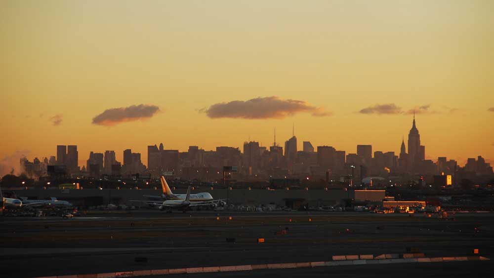 which is the best airport to fly into new york city