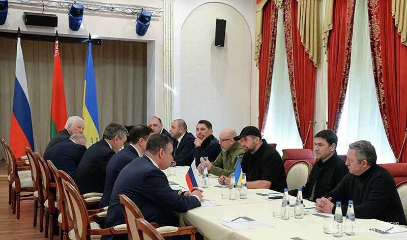 Εικόνα του άρθρου Συνεχίζονται οι συνομιλίες Ουκρανίας-Ρωσίας