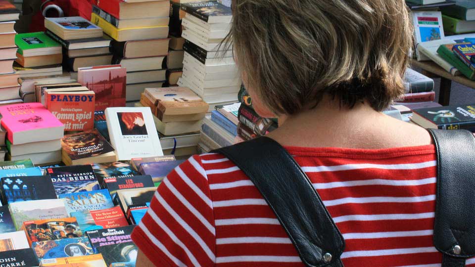 ΟΑΕΔ: Λήγει το πρόγραμμα αγοράς βιβλίων