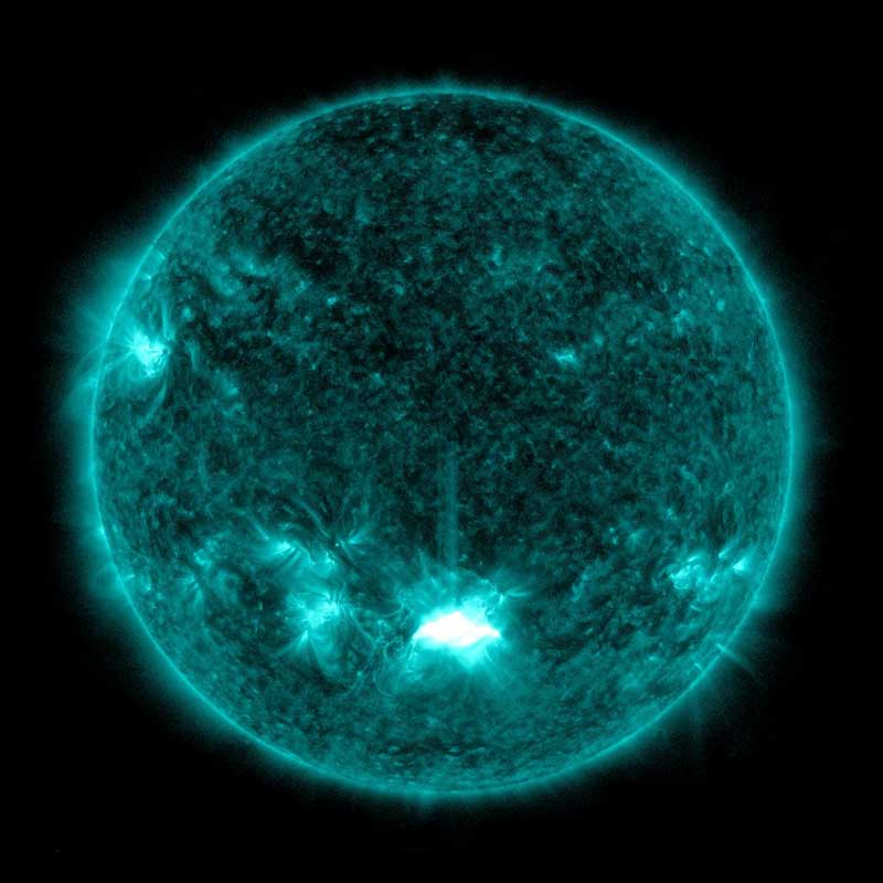 Ηλιακά φορτισμένα σωματίδια αναμένεται να πλήξουν τη Γη
