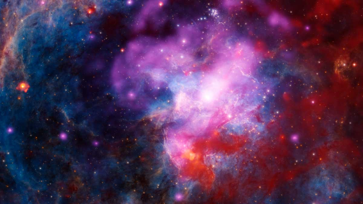 Τα τηλεσκόπια της NASA καλωσορίζουν τη νέα χρονιά με μια διπλή αστρική έκρηξη