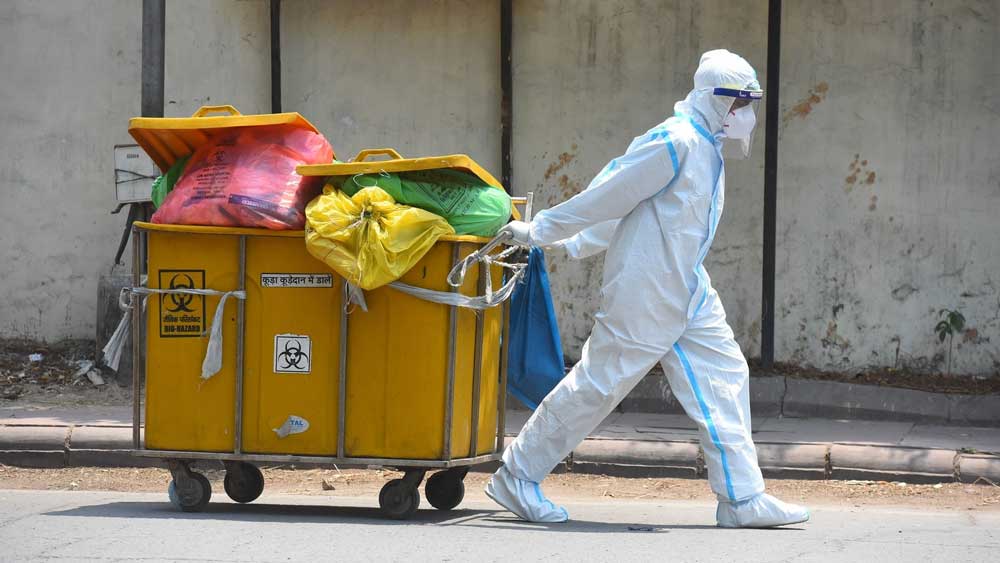 Εικόνα του άρθρου Covid-19: Τόνοι νοσοκομειακών αποβλήτων απειλούν την υγεία