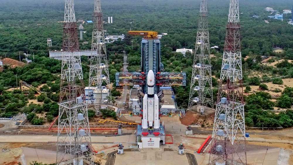 Η Ινδία ετοιμάζει ιστορική αποστολή στο φεγγάρι