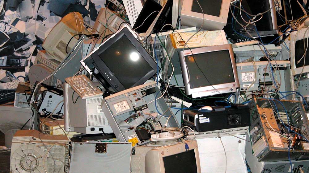 Μεγαλώνει η απειλή από τα ηλεκτρονικά απόβλητα