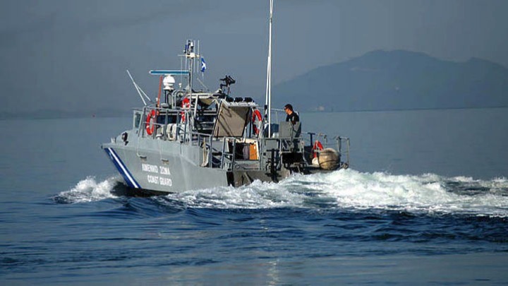 Τουρκικό σκάφος κατά περιπολικού του Λιμενικού