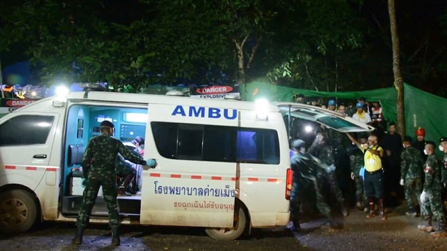 Εικόνα του άρθρου Ταϊλάνδη: Οκτώ παιδιά έχουν διασωθεί μέχρι τώρα