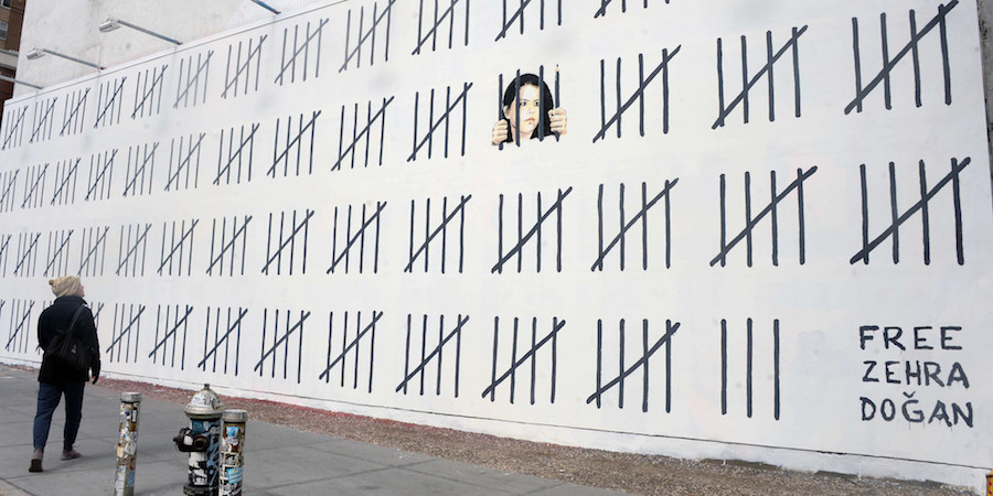 Εικόνα του άρθρου Η φυλακισμένη Ντογάν ευχαριστεί τον Banksy