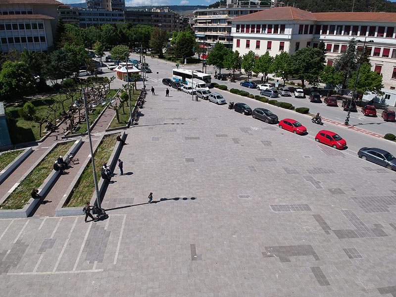 Εικόνα του άρθρου Ενότητα Πολιτών: “Λίγη σεμνότητα δεν βλάπτει” για την πλατεία