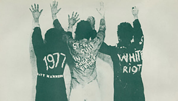 White riot ή πώς ξεκίνησε η εξέγερση των Clash