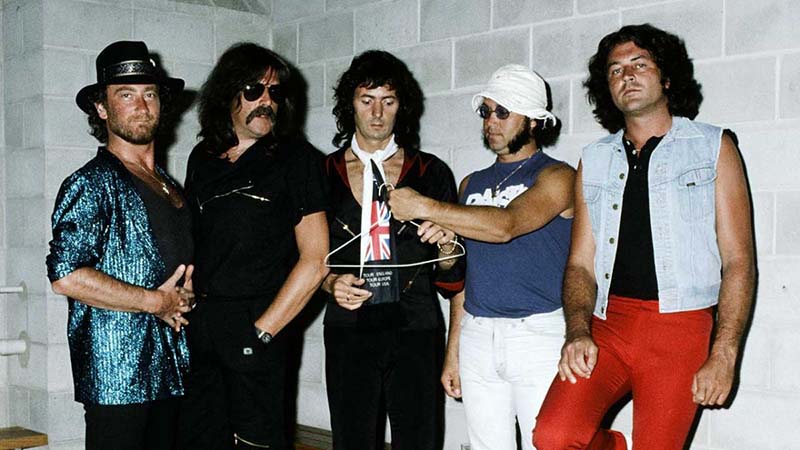 Deep Purple, 1984: Καλύτερα να μείνουμε δυο ξένοι