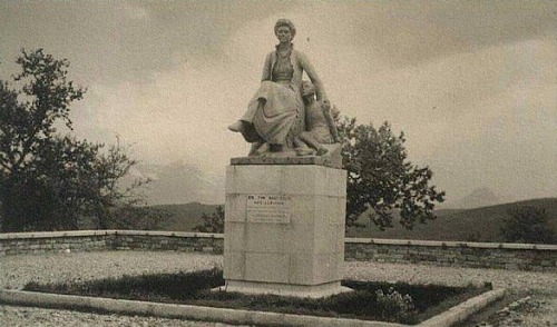 Εικόνα του άρθρου Το άγαλμα της Φρειδερίκης: Μισό αιώνα μετά…