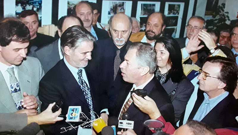 Οκτώβριος 1998: Η εκλογή του Τάσου Παπασταύρου