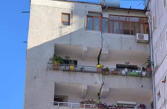 68 τραυματίες από το σεισμό